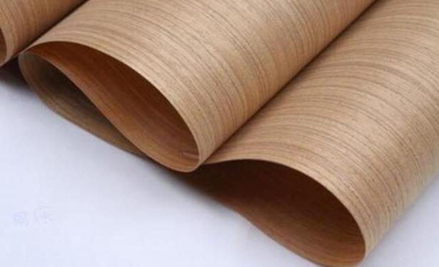 Natural veneer and Engineered veneer.jpg